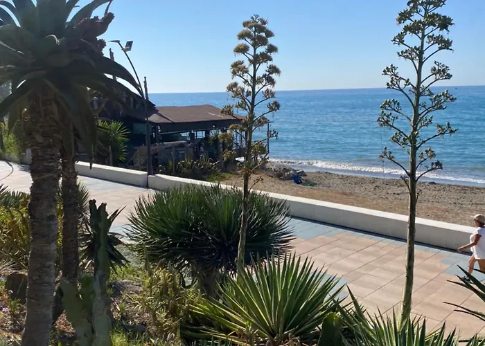Beautiful Flat With Sea View In The City Center