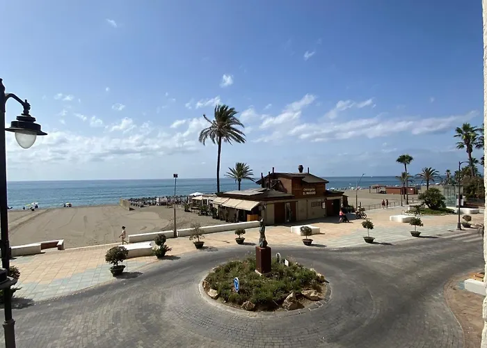 Beautiful Flat With Sea View In The City Center